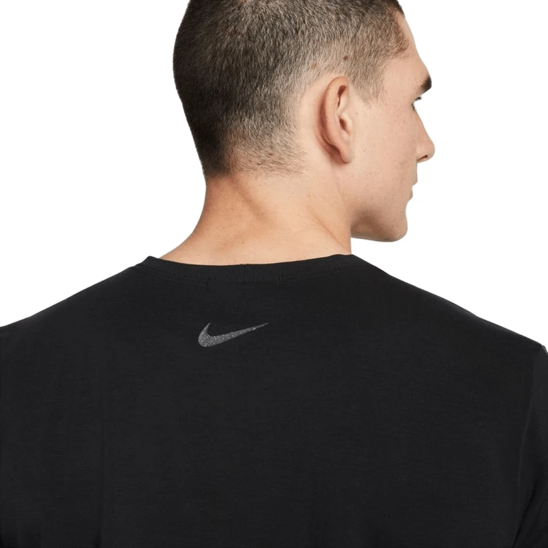 Nike Yoga Dri-FIT Top - Men's 2 Nike Yoga Dri-FIT Top - Men's - Image 2