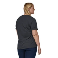 Patagonia Line Logo Ridge Stripe Organic Pocket T-Shirt - Men's 11 Patagonia Line Logo Ridge Stripe Organic Pocket T-Shirt - Men's -Nike || Under Armour || Patagonia Sales 1239315 800 auto