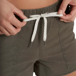 Vuori Ripstop Short - Women's 15 Vuori Ripstop Short - Women's -Nike || Under Armour || Patagonia Sales 1331618 800 auto