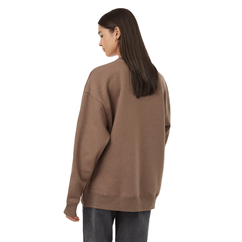 Tentree Hike More Oversized Crew - Women's 4 Tentree Hike More Oversized Crew - Women's - Image 4