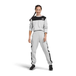 The North Face TNF Tech Jogger - Youth 7 The North Face TNF Tech Jogger - Youth -Nike || Under Armour || Patagonia Sales 1405390 800 auto