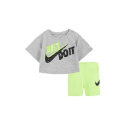 Nike Boxy T-Shirt And Short Set - Girls'