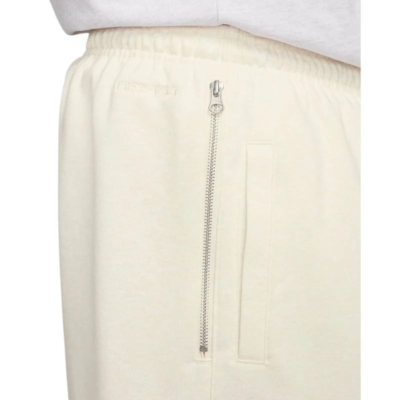 Nike Standard Issue Basketball Short - Men's 5 Nike Standard Issue Basketball Short - Men's - Image 5